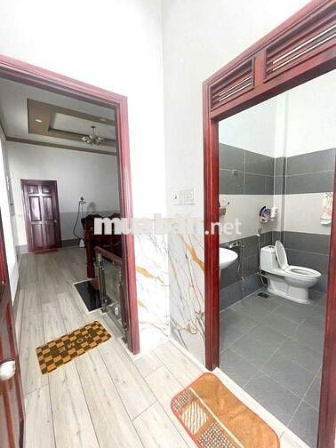 CHO THUÊ NHÀ KHU DÂN CƯ ĐẠI HỌC Y DƯỢC FULL NỘI THẤT