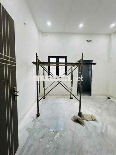 NHÀ 3PN (SÂN XE HƠI )TX52 HẺM XE HƠI GIÁ 7,5 TRIỆU