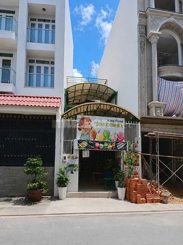CHO THUÊ MB ĐẸP, SÁT TRƯỜNG CẤP 1, PHỤ HUYNH HỌC SINH QUA LẠI RẤT ĐÔNG
