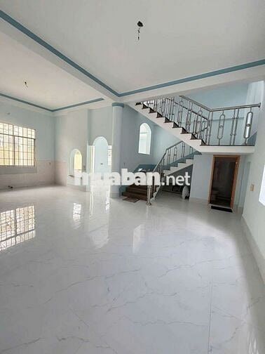cho thuê nhà góc 2 mặt tiền 27 triệu