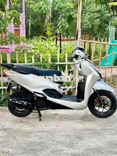 Honda Lead 2019 Bạc