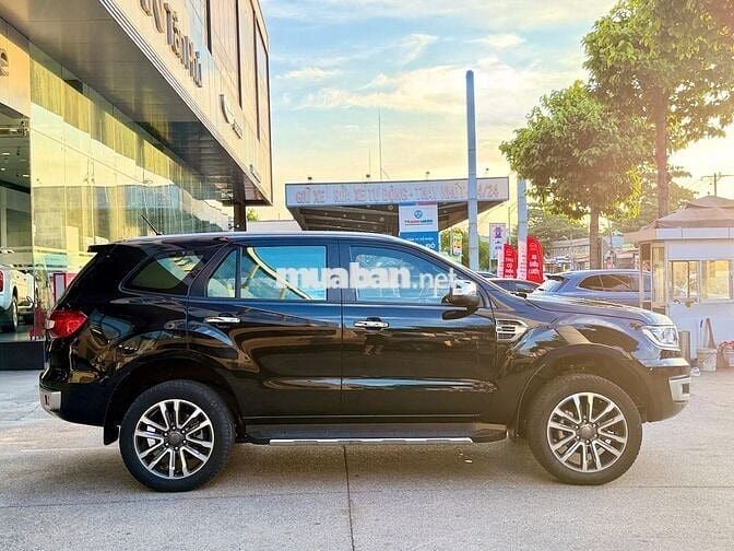 Ford Everest Titanium 2019 1 cầu - Xe Chính Hãng