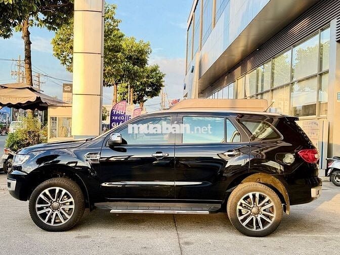 Ford Everest Titanium 2019 1 cầu - Xe Chính Hãng