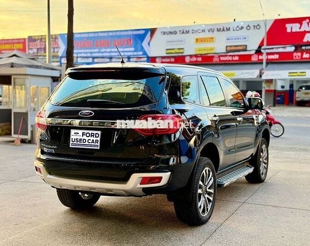 Ford Everest Titanium 2019 1 cầu - Xe Chính Hãng