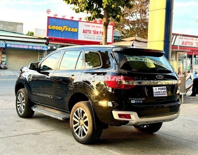 Ford Everest Titanium 2019 1 cầu - Xe Chính Hãng