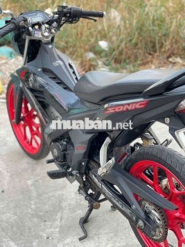 Honda Sonic Đen