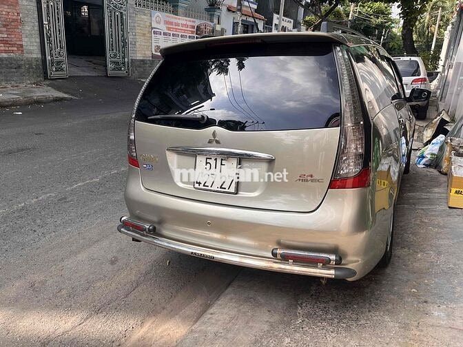 Mitsubishi Grandis 2006 Xăng Tự động 2.4