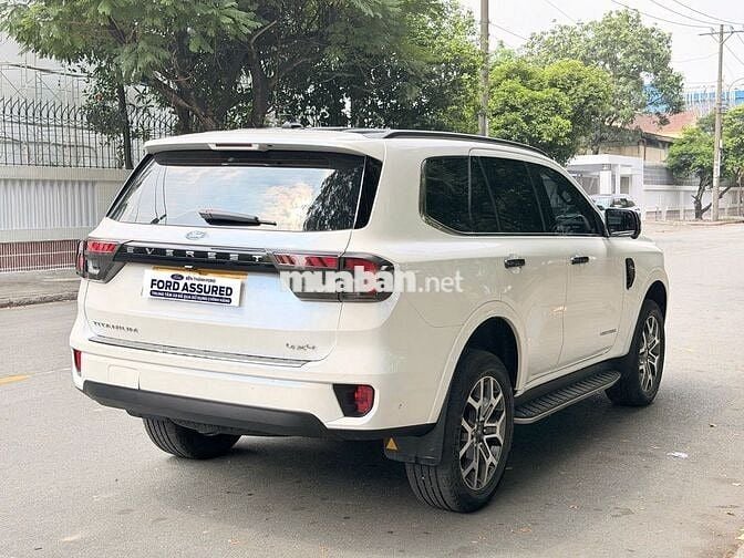 Ford Everest 2024 Bản Full 2 Cầu - Chính hãng