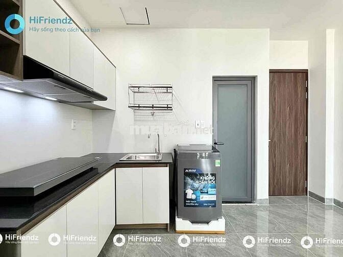 STUDIO CAO CẤP NGAY ĐẠI HỌC NGUYỄN TẤT THÀNH Q12
