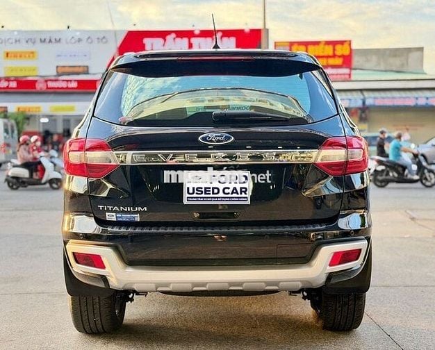 Ford Everest Titanium 2019 1 cầu - Xe Chính Hãng