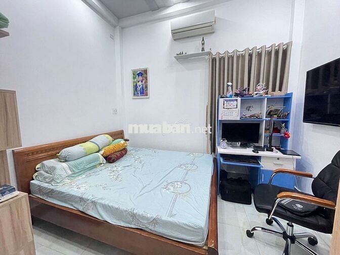 Bán nhà 3 tầng đường Tám Danh Q8 - hẻm xe hơi - DT 46m2 - Giá 6.6 tỷ 