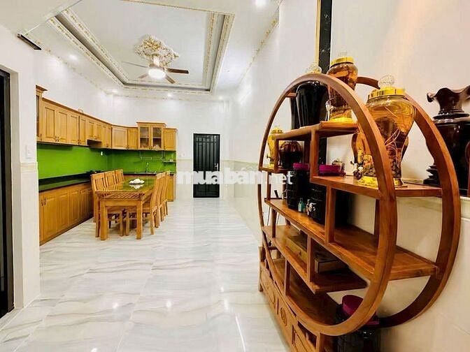 Nhà mặt tiền kinh doanh buôn bán và ở