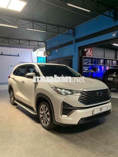 Toyota Innova Cross Hybrid 2025 Trắng 20000 km