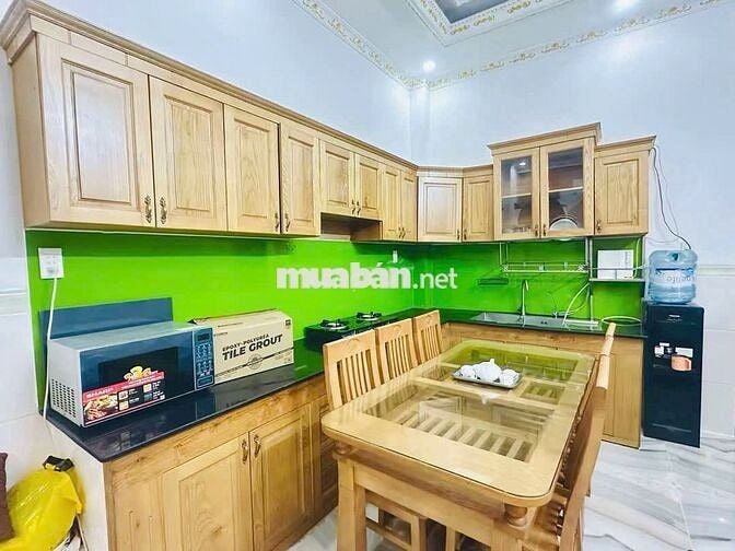 Nhà mặt tiền kinh doanh buôn bán và ở