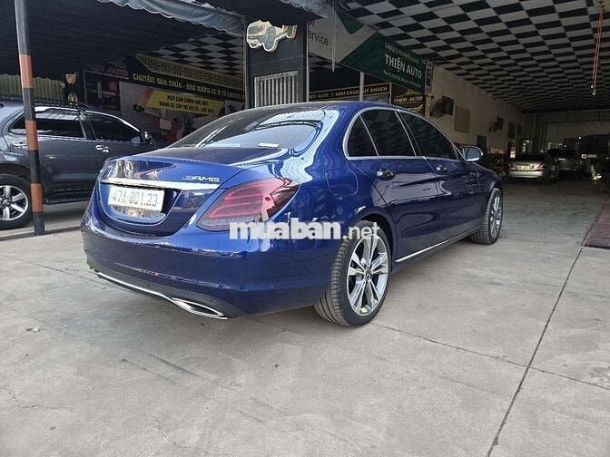 Mercedes-Benz E250 Exclusive 2017 Xanh Tự động
