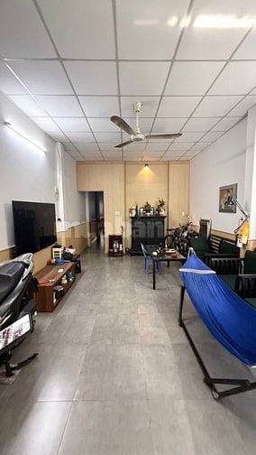 Bán nhà Bình tân ,,đường tỉnh lộ 10 hẽm 🚘 chỉ 1 sẹt tdtsd 100m2 
