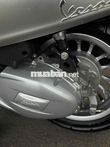 Piaggio Vespa Sprint 2023 Bạc 4000km