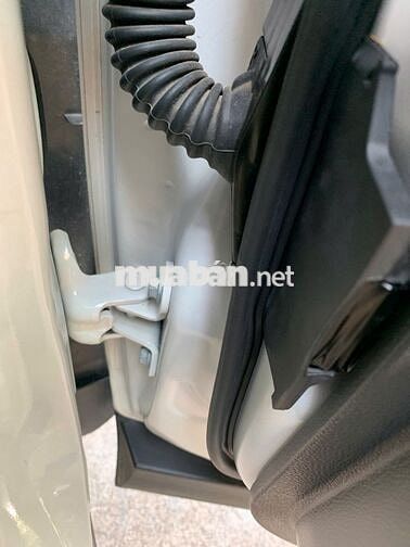 Toyota Cross 1.8V 2024 Trắng 1 vạn km