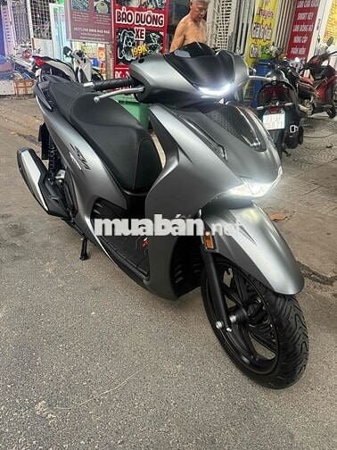 Honda SH 350 2026 Xám 600 km