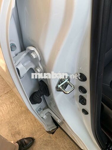 Toyota Cross 1.8V 2024 Trắng 1 vạn km