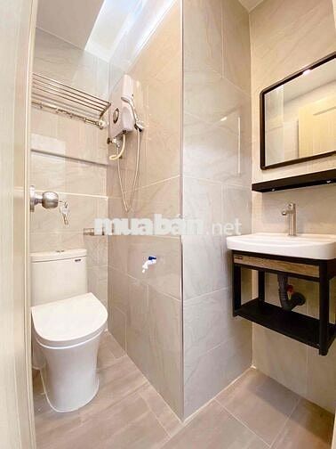 STUDIO CỬA SỔ TRỜI - THANG MÁY - NGAY LÊ VĂN SỸ