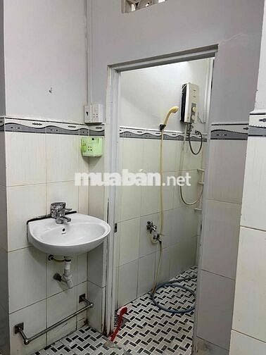 CHO THUÊ NGUYÊN CĂN NHÀ 39/11B Tạ Quang Bửu, P2, Q8 - 3 Phòng Ngủ