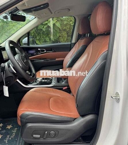 KIA Carnival Premium 2024 xe 1 chủ mua mới gđ