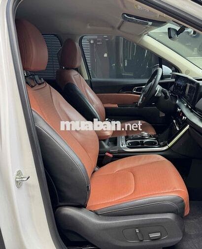 KIA Carnival Premium 2024 xe 1 chủ mua mới gđ