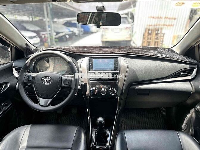 Toyota Vios 1.5E MT Số sàn 2023 Trắng