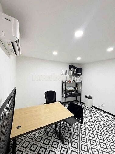 Cho Thuê Mặt Bằng Đường Trần Khánh Dư, Quận 1 ( Kinh Doanh Tự Do )