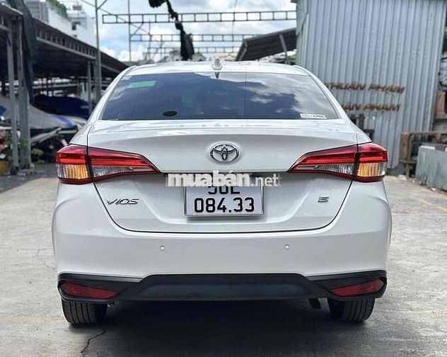 Toyota Vios 1.5E MT Số sàn 2023 Trắng