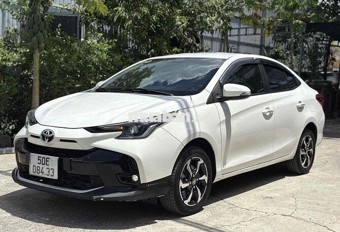 Toyota Vios 1.5E MT Số sàn 2023 Trắng