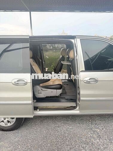Kia Carnival 2008 Số tự động Bạc