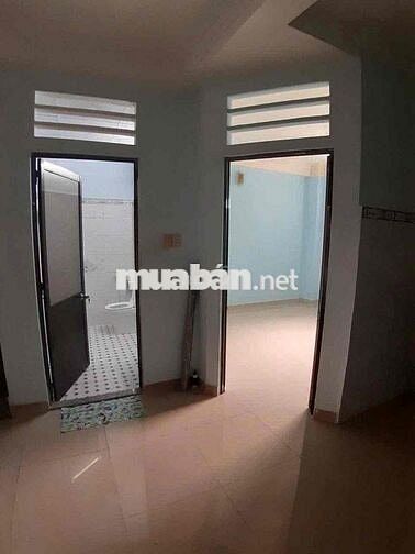 Cho thuê nhà nguyên căn 3Phòng ngủ gần cầu phú xuân