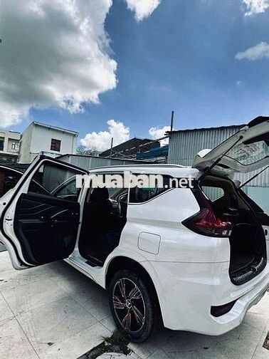 Mitsubishi Xpander AT 2021 Trắng 7 chỗ 18000 km
