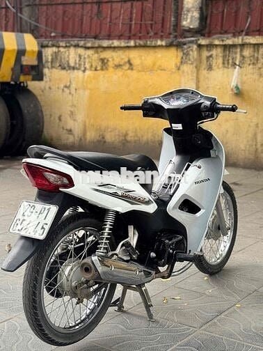 Honda Wave wave alpha 110cc trắng đẹp chạy ít
