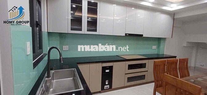 KẾ VẠN PHÚC 1 TRỆT 2 LẦU 1 TUM 5PN 6WC LÀM VPCTY+ DẠY HỌC + SPA+ Ở