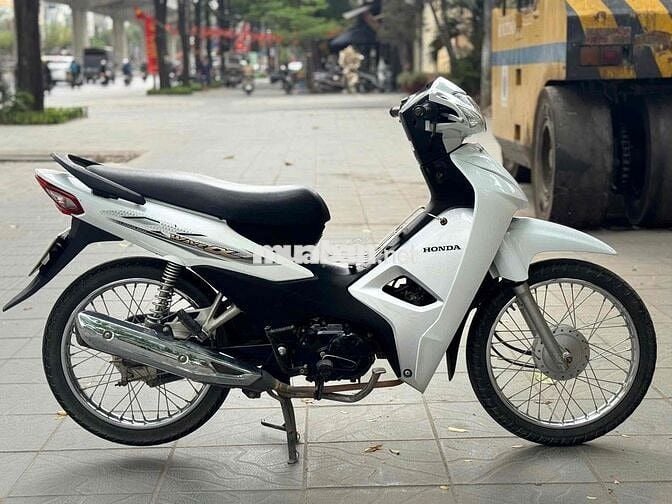 Honda Wave wave alpha 110cc trắng đẹp chạy ít