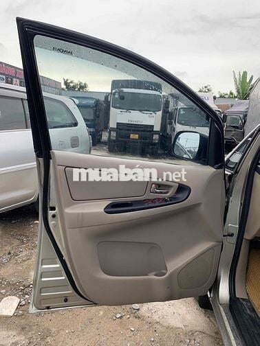Toyota Innova G 2006 Số sàn Bạc