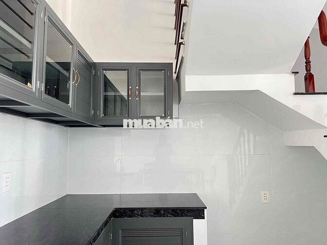 Bán nhà HOÀN CÔNG Đức Hoà Đông  - DT: 5x24  Giá chỉ 1ty7  . 3p ngủ