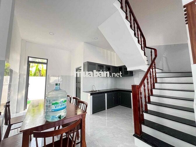 Bán nhà HOÀN CÔNG Đức Hoà Đông  - DT: 5x24  Giá chỉ 1ty7  . 3p ngủ
