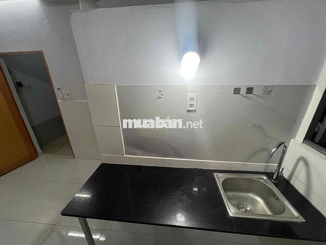 Phòng trọ quận 10 20m2 Hoà Hưng