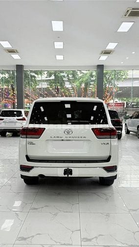 Bán Land Cruiser LC300 sản xuất 2021, Full Trung Đông.