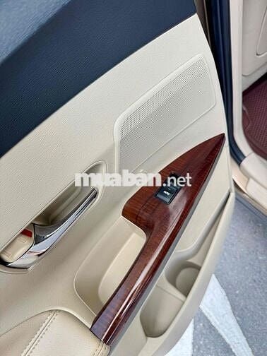Toyota Venza 2009 2.7 full option xe zin