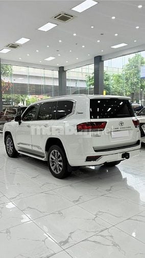 Bán Land Cruiser LC300 sản xuất 2021, Full Trung Đông.