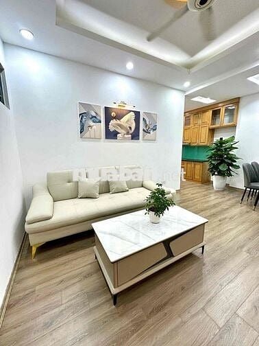 chính chủ cho thuê căn 3 ngủ 2 vệ sinh toà 12B kim văn kim lũ
