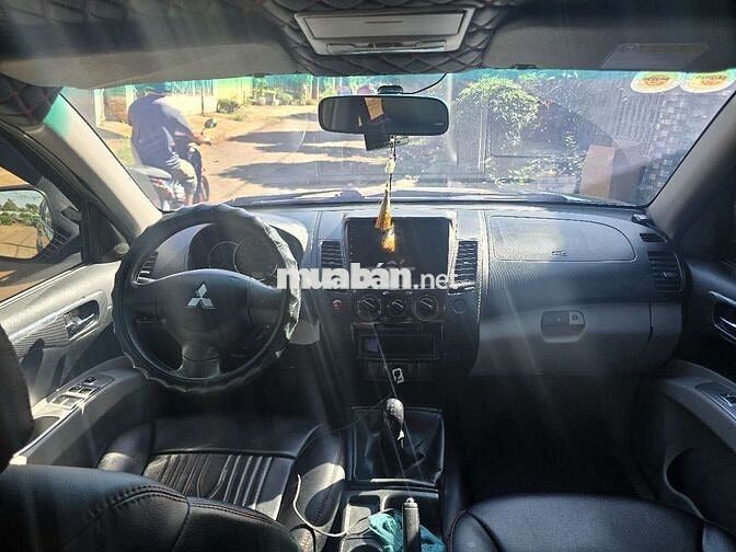 Mitsubishi Pajero Sport 2026 Nâu