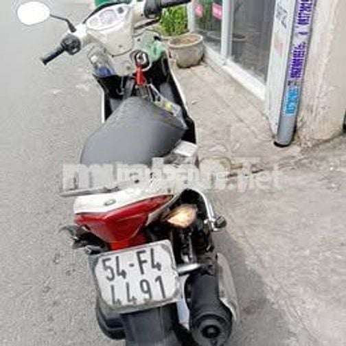 Yamaha Nouvo 4 Trắng
