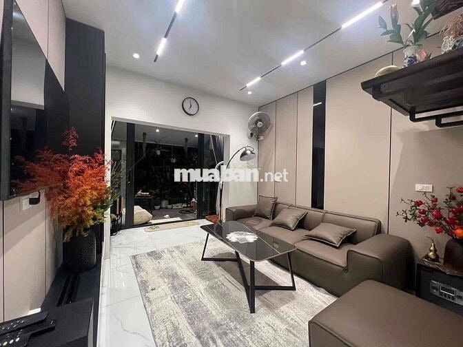 Siêu tập thể Nam Thành Công, duplex 2 tầng 3 ngủ 2wc, bancong, NT xịn