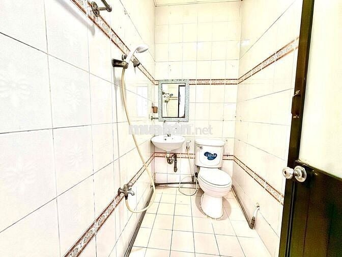Duplex ngay Siêu Thị Mega Bình Phú